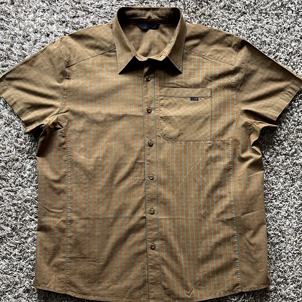 Arcteryx Short Sleeve Button Down